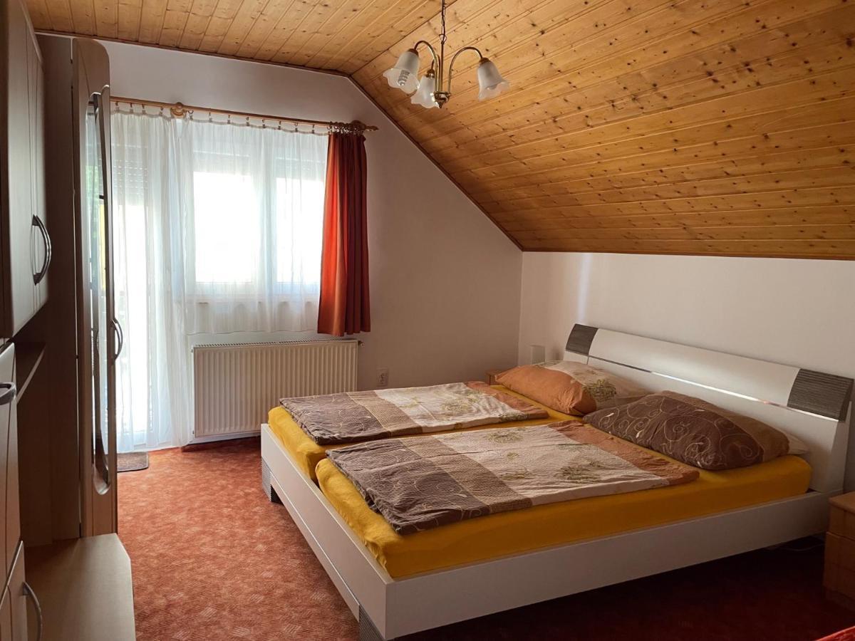 Jasmin Apartman Balatongyörök Extérieur photo